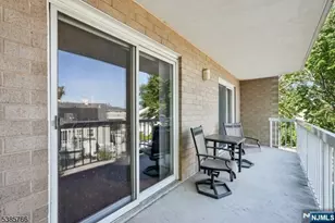 38 Moonachie Road 116, Hackensack, NJ 07601 - Photo 17