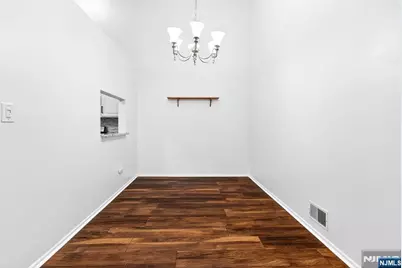 556 Holly Court, Mahwah, NJ 07430 - Photo 13