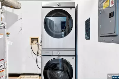 556 Holly Court, Mahwah, NJ 07430 - Photo 41