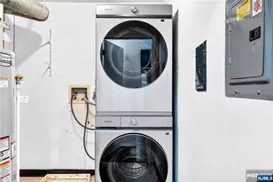 556 Holly Ct, Mahwah, NJ 07430 - Photo 41