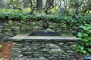 10 Orchard Pl, Tenafly, NJ 07670 - Photo 23