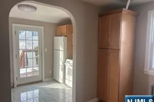 2-38 33rd St, Fair Lawn, NJ 07410 - Photo 5
