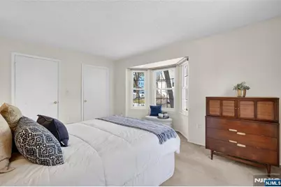 560 Holly Court, Mahwah, NJ 07430 - Photo 23