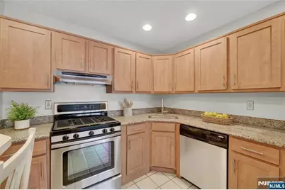 560 Holly Court, Mahwah, NJ 07430 - Photo 19