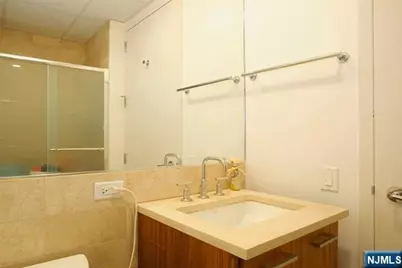4 Beacon Way 1412 #1412, Jersey City, NJ 07304 - Photo 17
