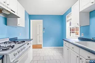 63 W Hudson B7, Englewood, NJ 07631 - Photo 11