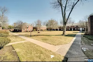 63 W Hudson B7, Englewood, NJ 07631 - Photo 9