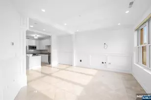 22 Ave At Port Imperial 403, West New York, NJ 07093 - Photo 3