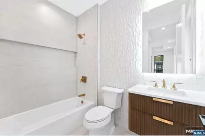 156 Stuart Street, Paramus, NJ 07652 - Photo 23