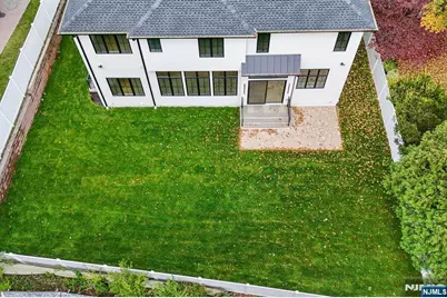 156 Stuart Street, Paramus, NJ 07652 - Photo 47