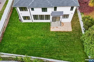 156 Stuart St, Paramus, NJ 07652 - Photo 47