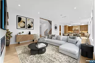 156 Stuart St, Paramus, NJ 07652 - Photo 17