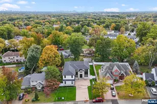 156 Stuart St, Paramus, NJ 07652 - Photo 49