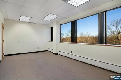 140 Littleton Road 330 #330, Parsippany, NJ 07054 - Photo 11