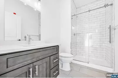 315 Railroad Avenue 204 #204, East Rutherford, NJ 07073 - Photo 15