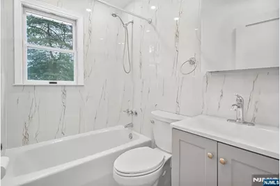 24 Gilbert Avenue, Paramus, NJ 07652 - Photo 7