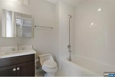 6 Cambridge Way 6 #6, Weehawken, NJ 07086 - Photo 13