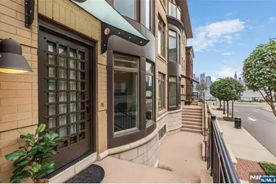 6 Cambridge Way 6 #6, Weehawken, NJ 07086 - Photo 15