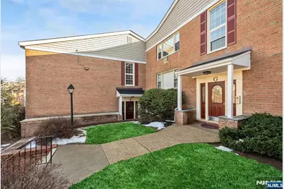 605 Grove F 16 #F 16, Clifton, NJ 07013 - Photo 3