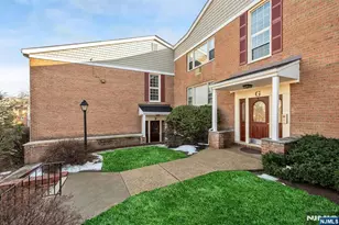 605 Grove F 16, Clifton, NJ 07013 - Photo 3