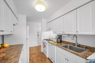 605 Grove F 16, Clifton, NJ 07013 - Photo 15