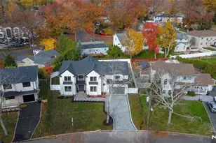 333 Harrison St, Paramus, NJ 07652 - Photo 1