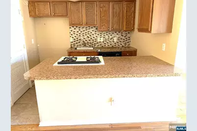 568 Pennsylvania Avenue, Elizabeth, NJ 07201 - Photo 15