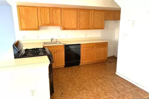 568 Pennsylvania Ave, Elizabeth, NJ 07201 - Photo 5