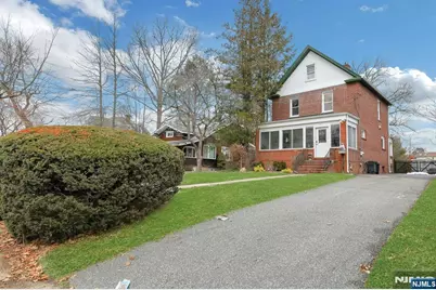 61 Hillside Avenue, Cresskill, NJ 07626 - Photo 1