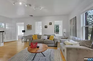 61 Hillside, Cresskill, NJ 07626 - Photo 5