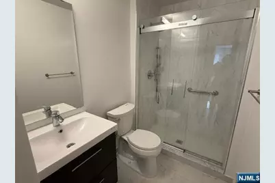 220B Washington Avenue 220B #220B, Fort Lee, NJ 07024 - Photo 11