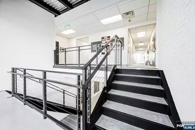 1 Lethbridge Plaza 3 #3, Mahwah, NJ 07430 - Photo 11