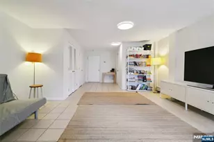 245 Knox Ave, Cliffside Park, NJ 07010 - Photo 27