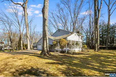 595 Colonial Road, River Vale Township, NJ 07675 - Photo 37