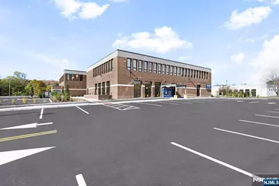 1 Lethbridge Plaza 33 #33, Mahwah, NJ 07430 - Photo 13