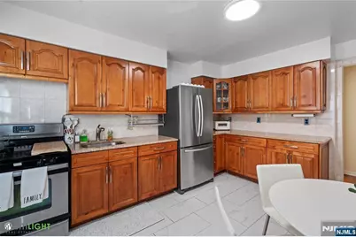 312 6th Street, Palisades Park, NJ 07650 - Photo 9