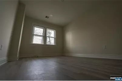 75 Sheridan Street, Irvington, NJ 07111 - Photo 5