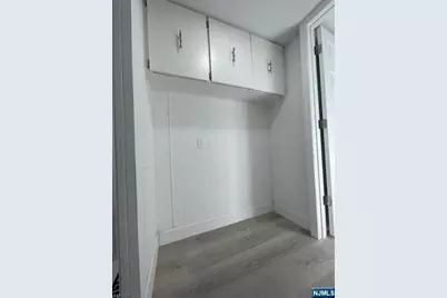 18 5th Street, Wayne, NJ 07470 - Photo 5