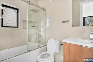 12-25 Eastern Dr, Fair Lawn, NJ 07410 - Photo 15