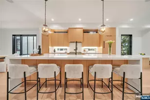 1047 Anderson Ave A, Fort Lee, NJ 07024 - Photo 9