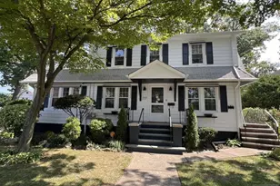 217 Hawthorne Ave 2nd Floor, Hawthorne, NJ 07506 - Photo 1