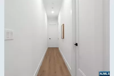 491 Broadway 402 #402, Bayonne, NJ 07002 - Photo 17