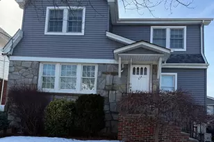 628 2nd Ave 1st Floor, Lyndhurst Township, NJ 07071 - Photo 1