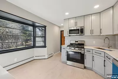 217 Knickerbocker Road, Closter, NJ 07624 - Photo 9