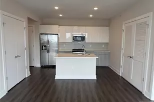 470 Main Street 711, Fort Lee, NJ 07024 - Photo 1