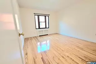 2173 C N Central Road C, Fort Lee, NJ 07024 - Photo 7