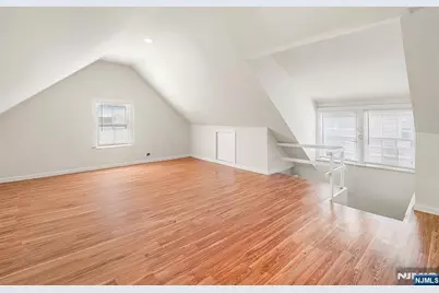 101 Brook Avenue, Englewood, NJ 07631 - Photo 17