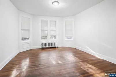 101 Brook Avenue, Englewood, NJ 07631 - Photo 5