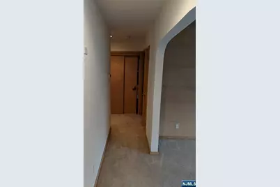 711 W Saddle River Road, Ho Ho Kus, NJ 07423 - Photo 13