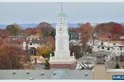 2200 N Central Avenue 10C #10C, Fort Lee, NJ 07024 - Photo 3